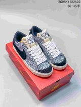 Nike Blazer Low Jumbo Low-Top Sneakers, Gray and Black