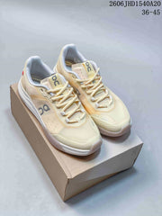 On The Roger Adv Pro Tennis Shoes in Cream