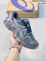 ASICS Gel-Kahana 8 Trail Running Sneakers