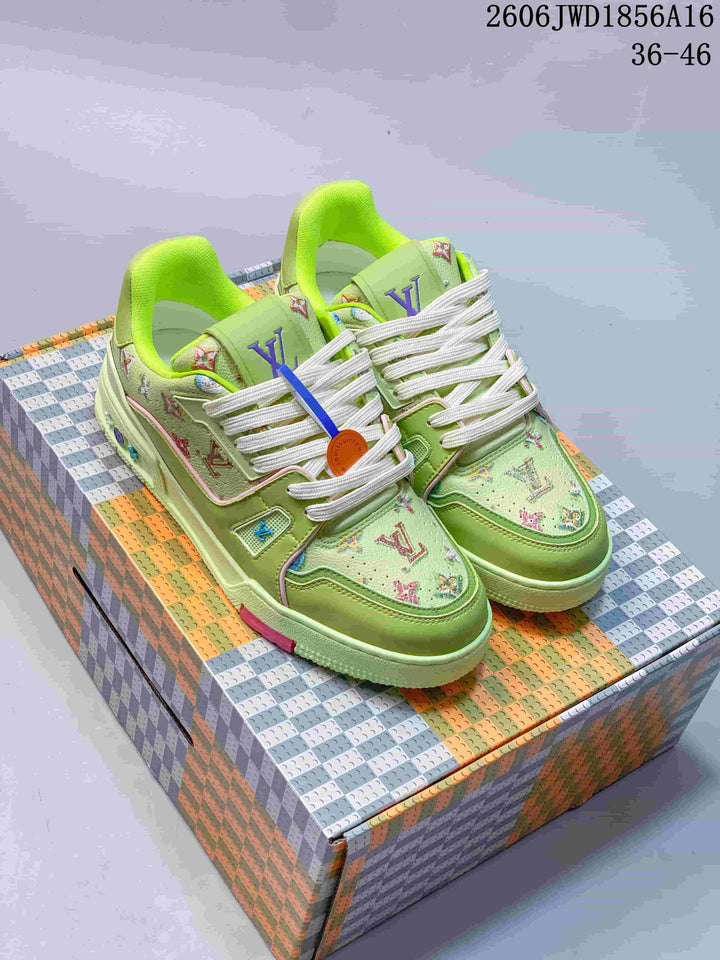 Louis Vuitton Trainer Low-Top Sneakers in Lime Green
