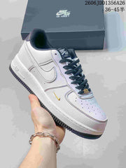 Nike Air Force 1 ’07 Low-Top Sneakers