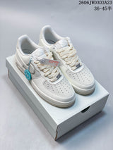 Nike Air Force 1 '07 Low White Sneakers