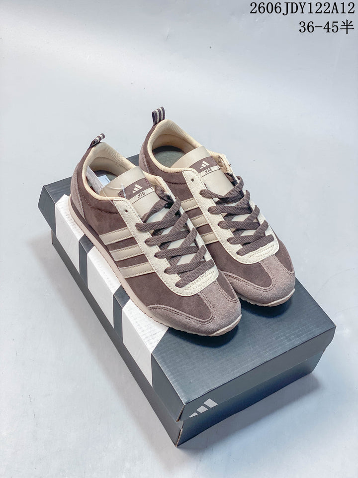Adidas Originals VS JOG 2.0 Low-Top Sneakers JS1123