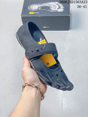Vibram FiveFingers Women's Gray Training Shoes