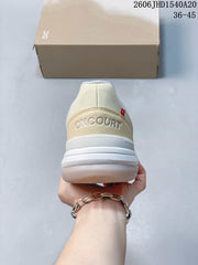 On The Roger Adv Pro Tennis Shoes in Cream