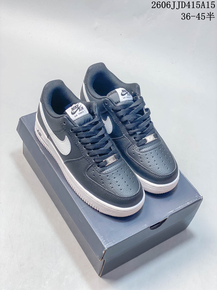 Nike Air Force 1 ’07 Low Sneakers, Gray and White