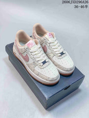 Nike Air Force 1 '07 Low-Top Sneakers
