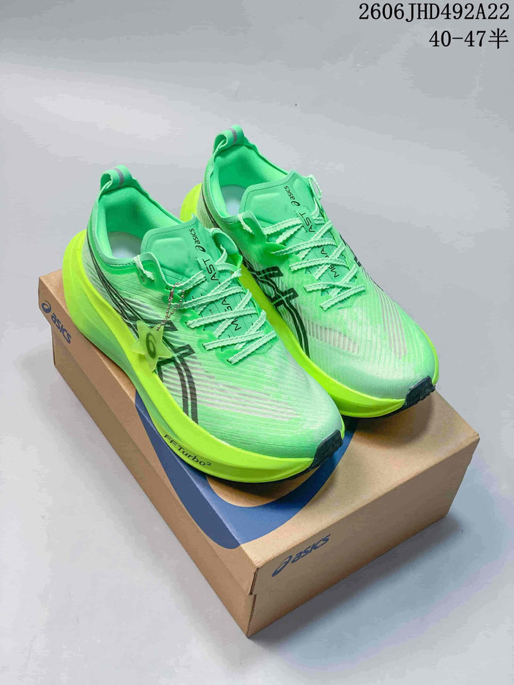 ASICS MEGABLAST Running Shoes 1012C008-106