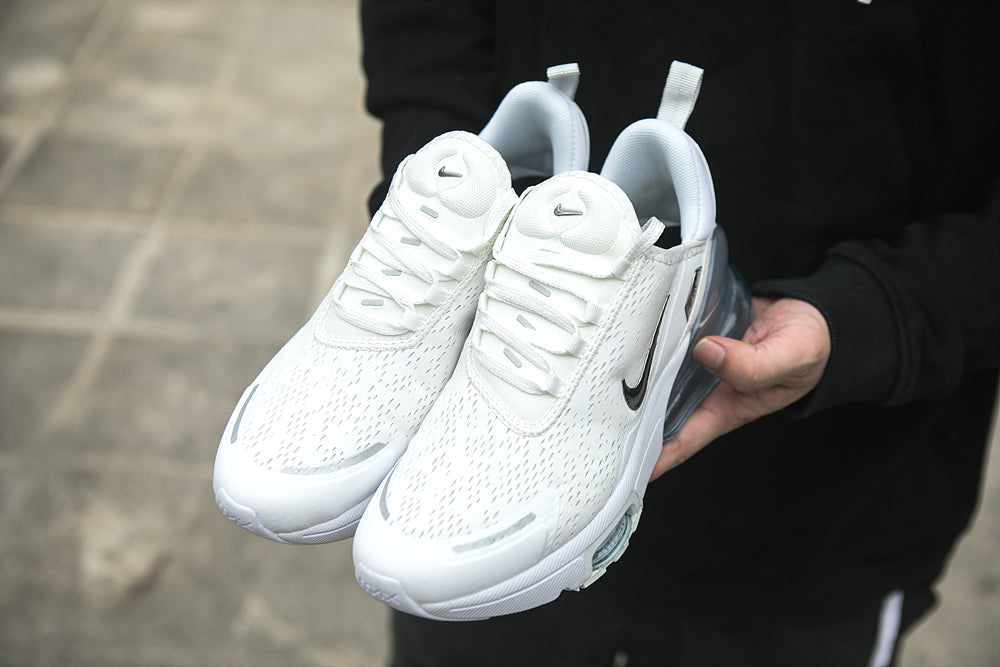 Nike Air Max 270 White and Black Sneakers IO9883-104