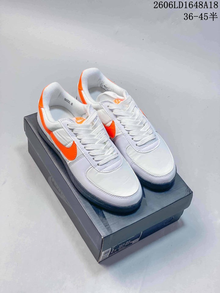 Nike Field General 82 SP Low-Top Sneakers White Orange