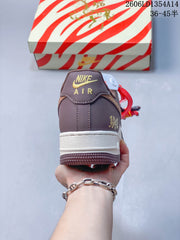 Nike Air Jordan 1 x Travis Scott Low-Top Sneakers, Brown and White