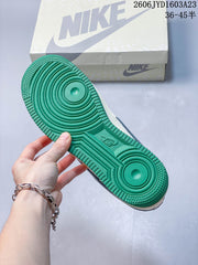 Nike Air Force 1 '07 Low White Green Sneakers