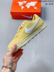 Nike Astro Grabber Women's Casual Sneakers in Yellow