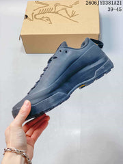 Arc'teryx Konseal Approach Shoes in Charcoal