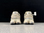 New Balance U9060PB Beige Sneakers
