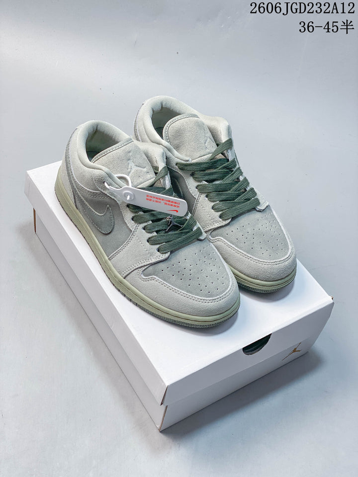 Jordan Air Jordan 1 Low Sneakers IR7327-304