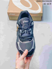 ASICS GEL-NYC 2 Sneakers in Navy and Silver