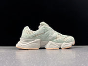 New Balance 9060 U9060WA1 Sneakers in Pale Green