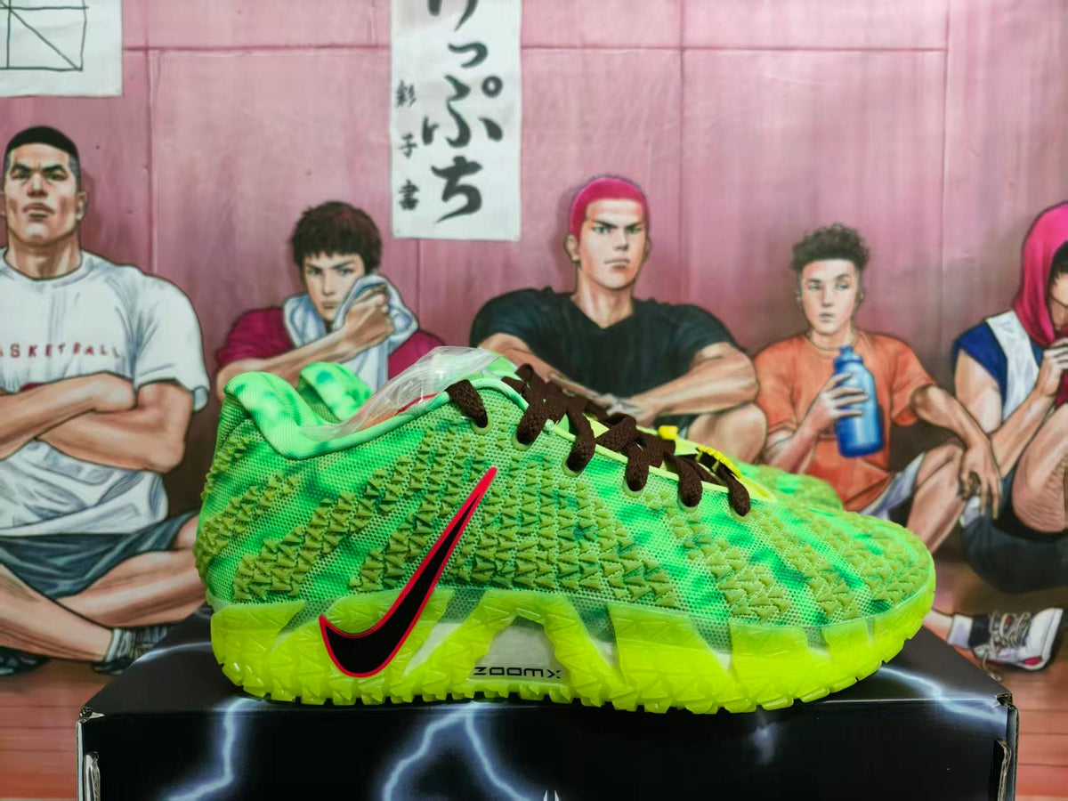 Nike TWELVE Green Basketball Sneakers