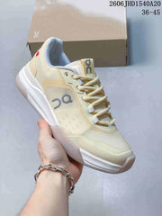 On The Roger Adv Pro Tennis Shoes in Cream