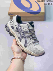 ASICS Gel-Kahana 8 Trail Running Sneakers