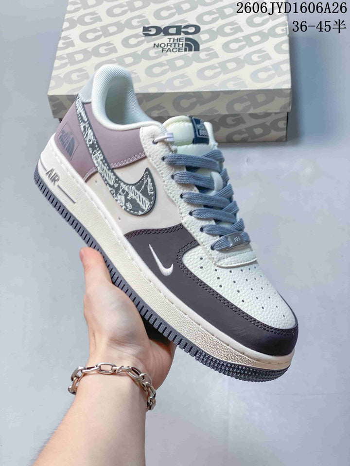 Nike Air Force 1 '07 Low Warriors White Gold Sneakers