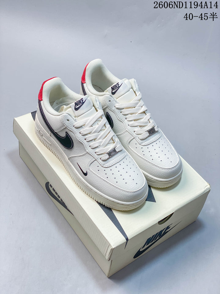 Nike Air Force 1 '07 Low “Fa” White Sneakers