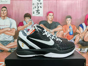 Nike Kobe 6 Basketball Shoes Black and White