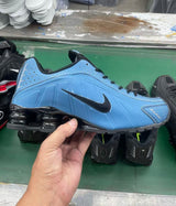 Nike Shox R4 Blue and Black Sneakers