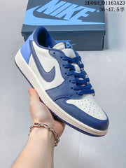 Jordan Air Jordan 1 Low Sneakers in Blue and White IX5004-121