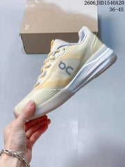 On The Roger Adv Pro Tennis Shoes in Cream