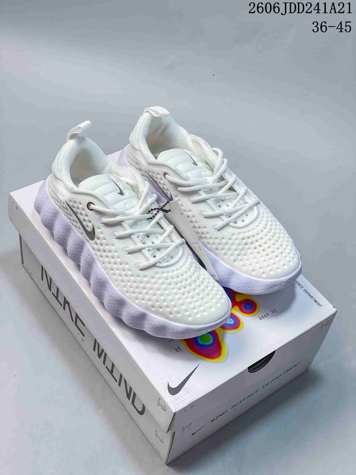 Nike Mind 002 SP FK Low-Top Training Shoes, White