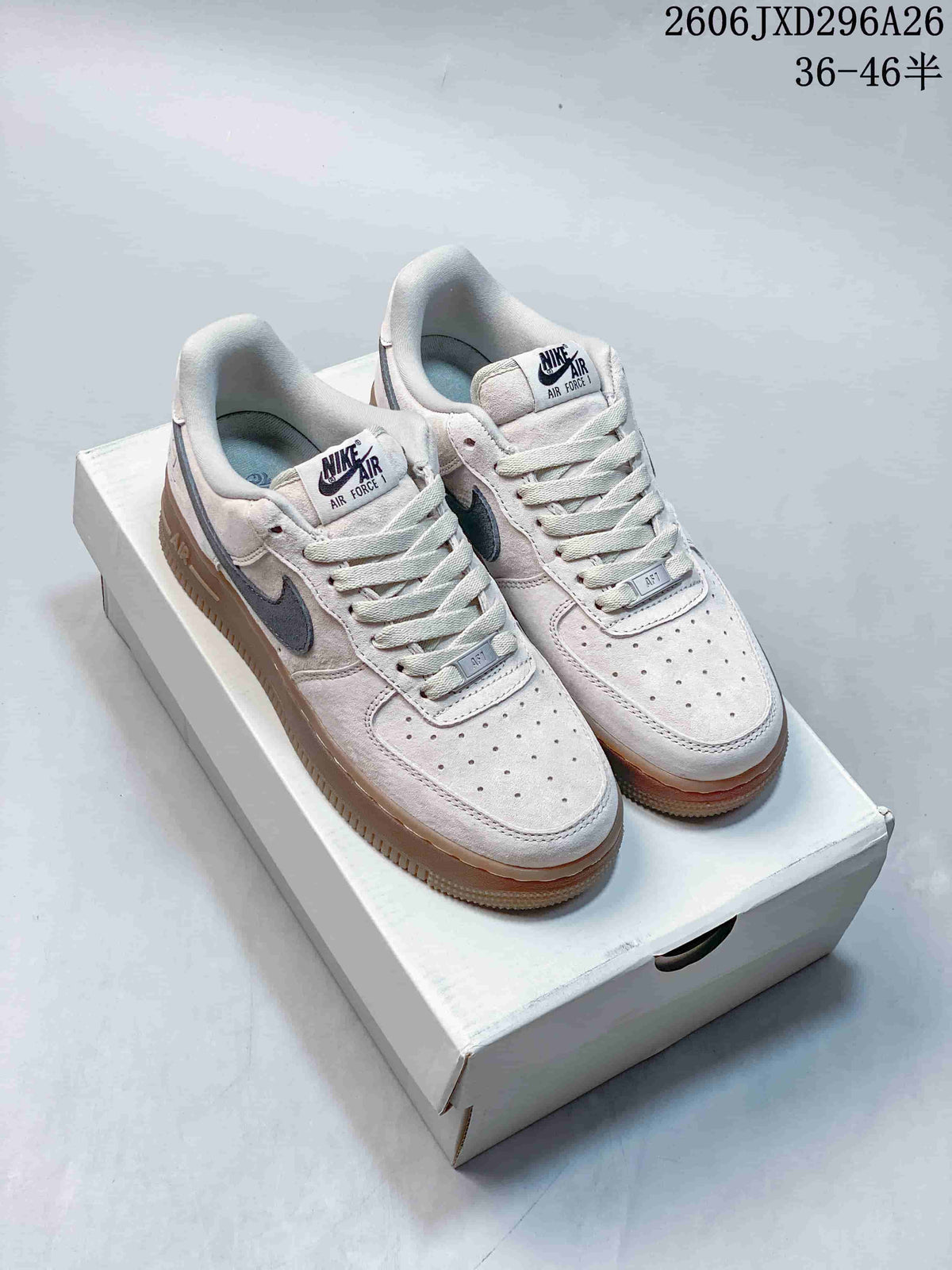 Nike Air Force 1 '07 Low-Top Sneakers