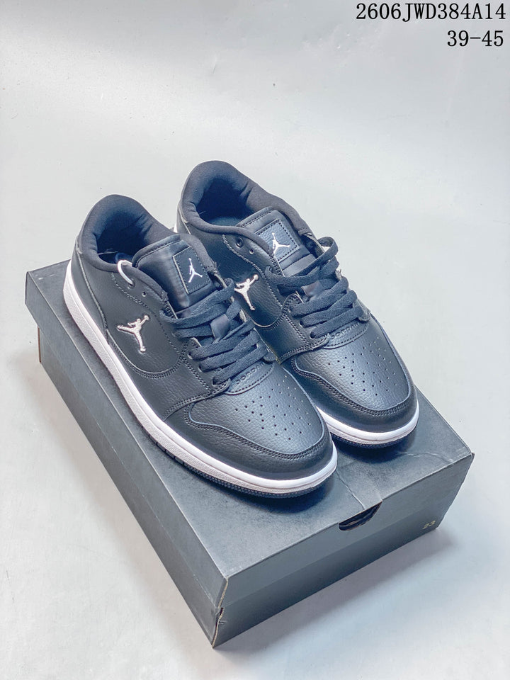 Jordan Court Connect Low-Top Sneakers – Dark Grey/White IQ5698-001