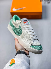 Nike Blazer Low '77 Jumbo Patterned Sneakers