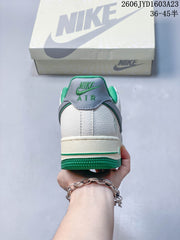 Nike Air Force 1 '07 Low White Green Sneakers