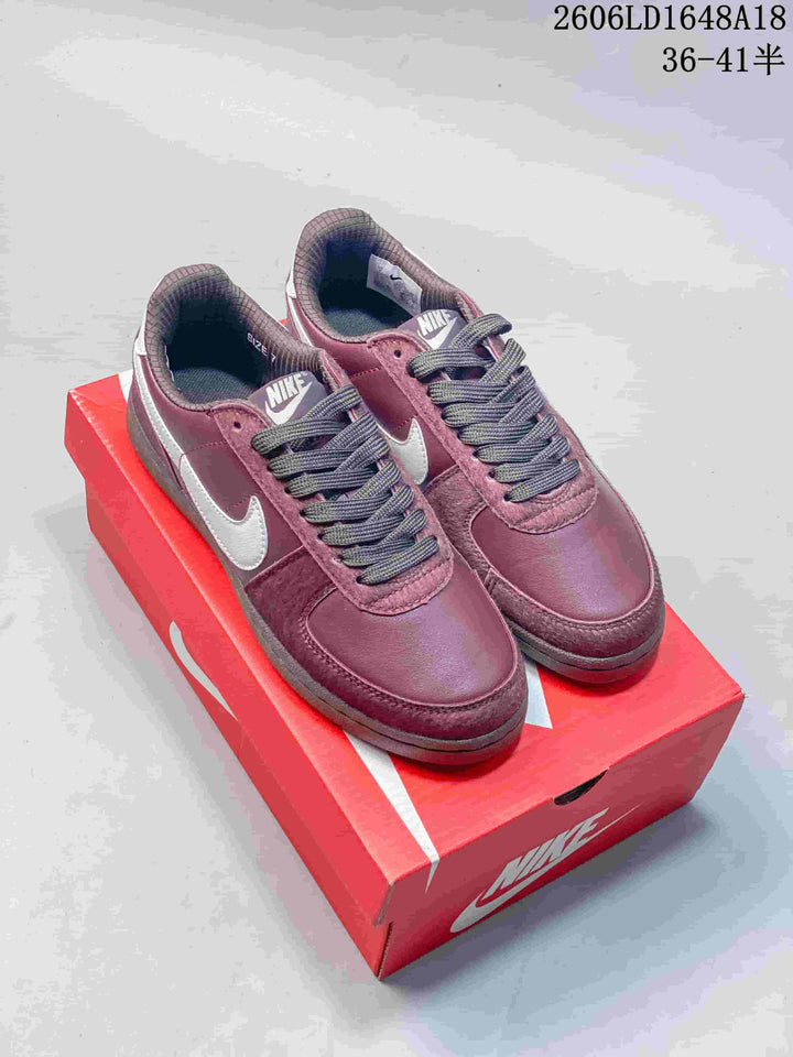 Nike Field General 82 SP Low-Top Sneakers in Burgundy