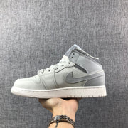 Jordan Air Jordan 1 Mid GS Light Bone Grey Fog Sneakers